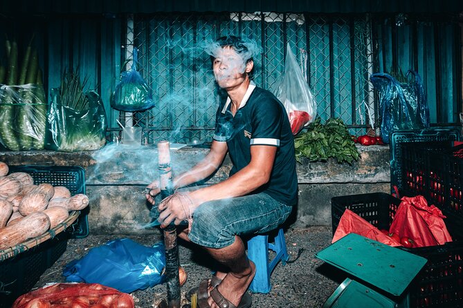 Hanoi Dawn Private Food Tour with 10+ Tastings - A chef’s explanation makes the food easier to understand