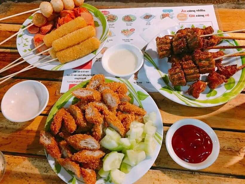 Hanoi: Eat Like a Local Small Group Street Food Tour - Snacks, sweets, and the serious business of getting full