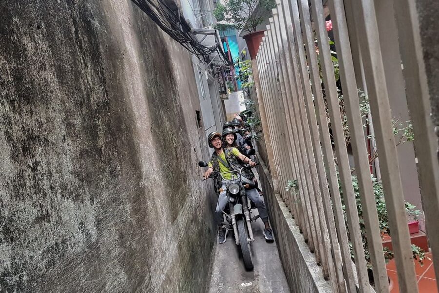 Hanoi Food, Culture, Sightseeing & Fun By Vintage Motorbike - Train Street and the close-up Hanoi moment