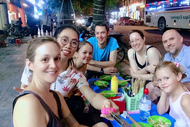Hanoi Food Tours in Hanoi Old Quarter (Small Group/Private) - What the street setting adds