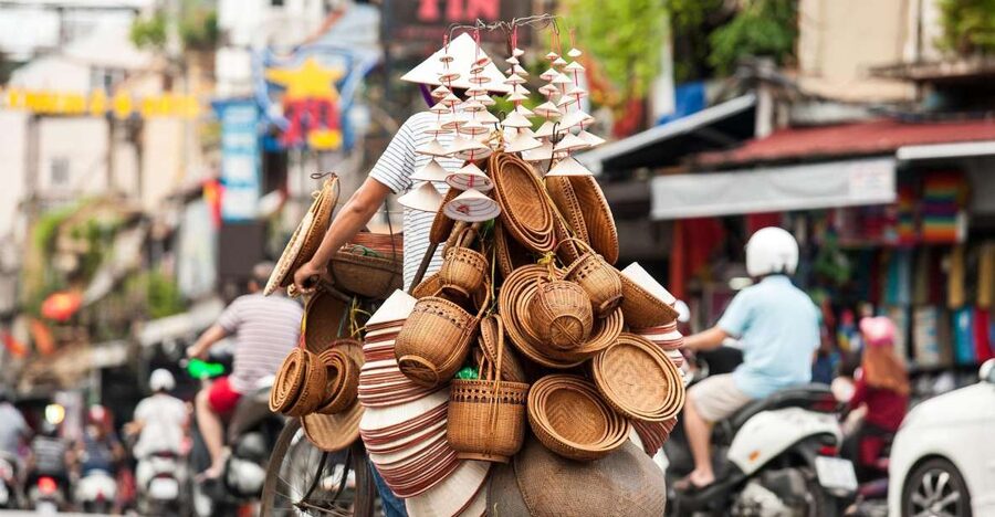 Hanoi: Full-Day City Tour with Lunch and Optional Extras - Ho Chi Minh’s mausoleum and working life