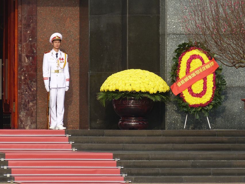 Hanoi: Full-Day City Tour with Lunch and Optional Extras - One Pillar Pagoda and the value of the guide