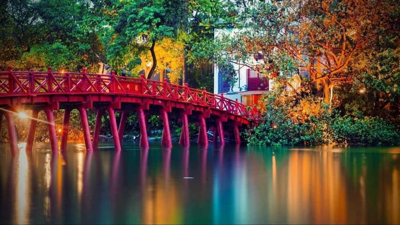 Hanoi: Full-day or Half-day Hanoi City Tour - Tran Quoc Pagoda and the calm side of West Lake