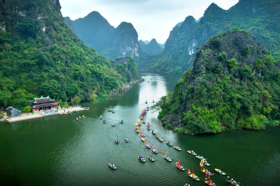 Hanoi: Guided Full-Day Hoa Lu, Trang An and Mua Cave Tour - Mua Cave and the 500 steps to Tam Coc views