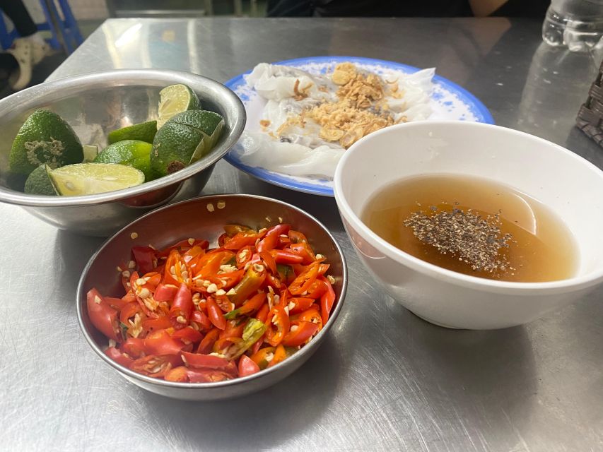Hanoi: Guided Street Food Tour with Train Street Experience - A closer look at the local food stops