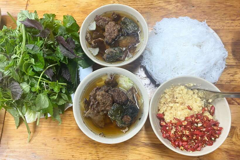 Hanoi: Guided Street Food Tour with Train Street Experience - Meeting near Cafe Dinh in Hanoi’s Old Quarter