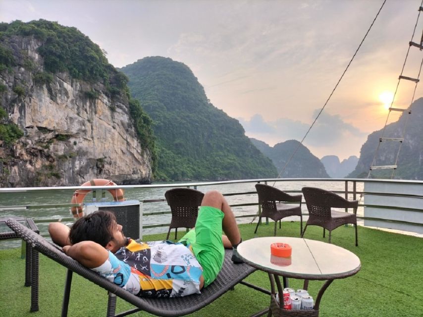 Hanoi: Ha Long Bay Day Cruise - Swimming, Meal, Kayaking - Titop Island, swimming, and the steep viewpoint