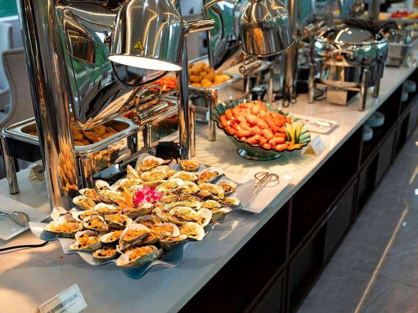 Hanoi: Ha Long Bay Day Trip - Luxury Cruise & Buffet Lunch - Boarding at Tuan Chau Port
