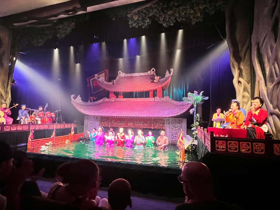 Hanoi: Half-Day City Tour with Thang Long Water Puppet Show - Ho Chi Minh Mausoleum and Ba Dinh Square