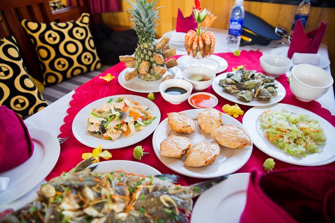 Hanoi: Halong Bay Luxury Option – Titop, Surprise Cave, Kayak - Titop Island: summit view or beach time