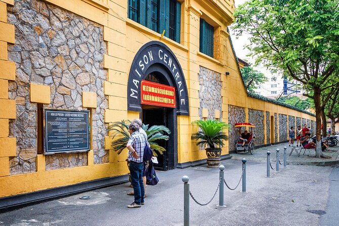 Hanoi Heritage Premium Daily Tour - Lunch at Mesdames Linh Cuisine