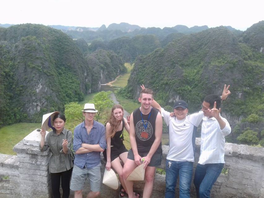 Hanoi: Hoa Lu, Trang An Caves & Mua Cave Day Trip and Lunch - What the $49 price really includes