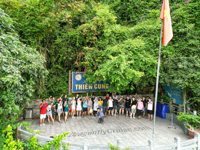 Hanoi: Islands & Caves Ha Long Cruise with Lunch & Kayaking - Seafood lunch with limestone islands outside the window