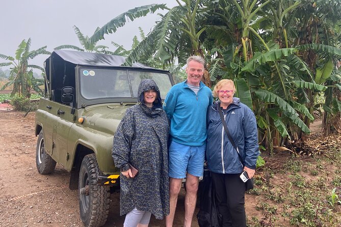 Hanoi Jeep Tour: City Highlights, Train St & Hidden Gems - The Ho Chi Minh Mausoleum area in 20 minutes