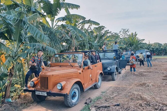 Hanoi Jeep Tour: Red River Countryside+ Backstreet+ Train-street - Bay Mau Lake and the back lanes most visitors miss