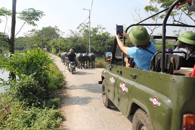 Hanoi Jeep Tours Led By Women: Hanoi Countryside Half Day - Hoi Phu village and the craft of broom making
