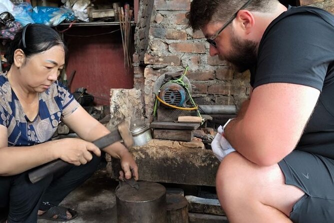Hanoi Knife Making Traditional Workshop - Sketching the blade before the fire