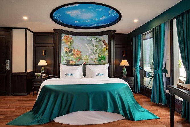 Hanoi: Luxury 3-Day Ninh Binh Trip and Halong 5-Star Cruises - Trang An by boat, with caves and quiet water