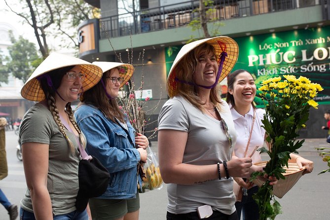 Hanoi Maya Kitchen: Traditional Cooking Class & Market Tour - Shopping for ingredients at a Hanoi market