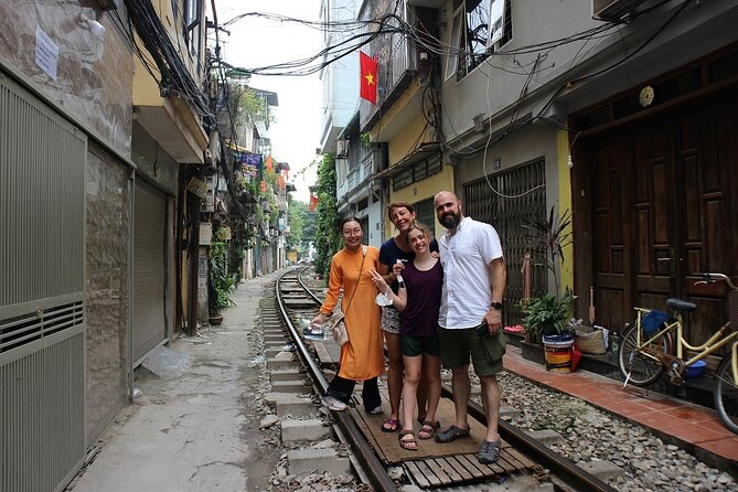 Hanoi Motorbike Tour Led By Women: Hanoi City Half Day - Train Street and the Reunification Railway