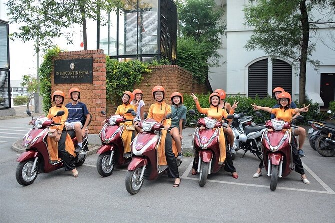 Hanoi Motorbike Tour Led By Women: Hanoi City Half Day - West Lake and the Thanh Nien road