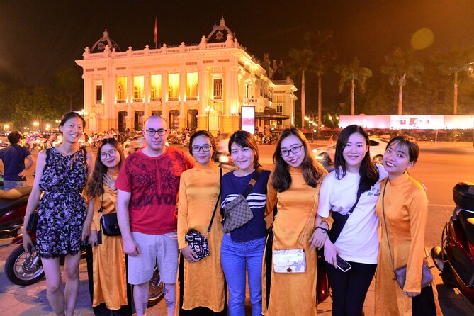 Hanoi Motorbike Tour Led By Women: Hanoi Motorbike Food Tours - Train Street at Ngõ 224 Lê Duẩn