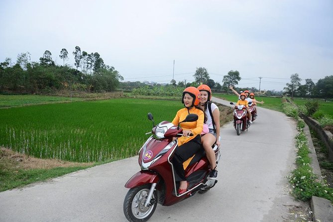 Hanoi Motorbike Tours Led By Women: Hanoi Outskirts & Rural Life - Who will enjoy this ride most?