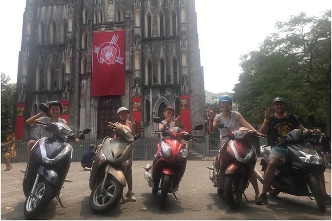 Hanoi Nightlife Food Tour By Motorbikes - Tasting Hanoi in and around the Old Quarter