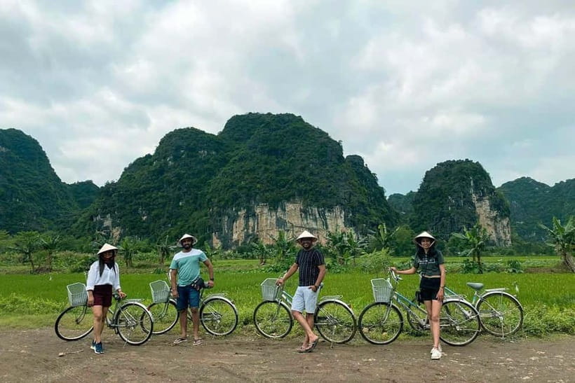 Hanoi/Ninh Binh: 1-Day Tam Coc/Trang An, Hoa Lu & Mua Caves - Who should book this day trip?