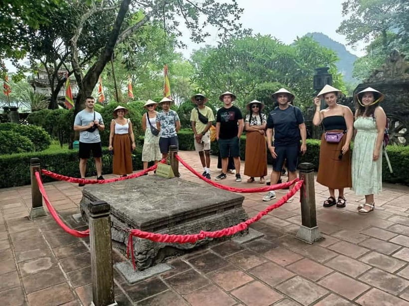 Hanoi/Ninh Binh: 1-Day Tam Coc/Trang An, Hoa Lu & Mua Caves - Climbing Mua Cave for the big view
