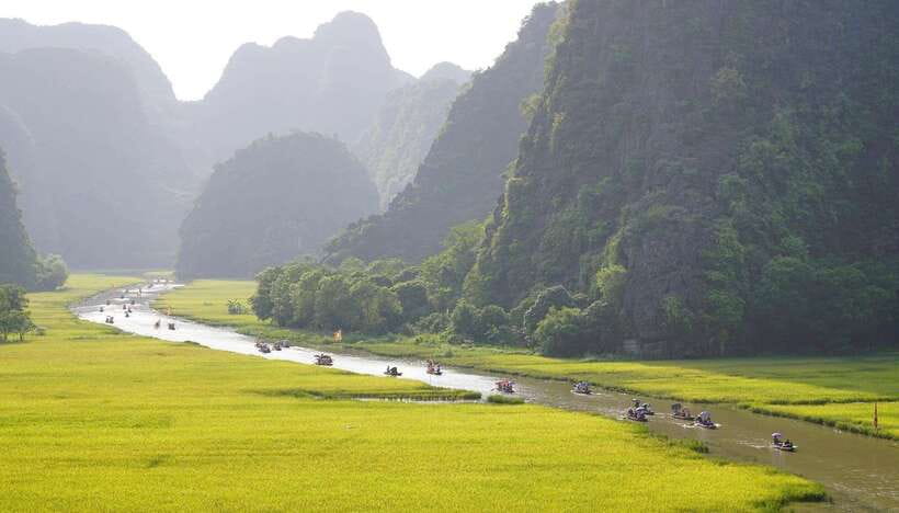Hanoi: Ninh Binh, Tam Coc, Mua Cave & Hoa Lu with cycling - Hoa Lu, Vietnam’s former royal capital
