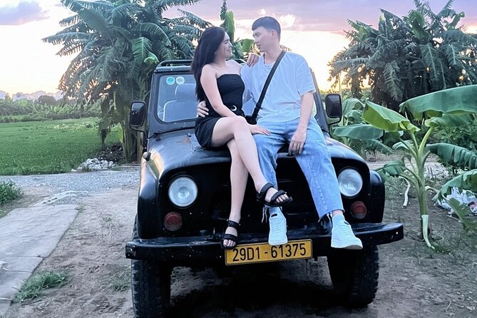 Hanoi Offbeat Jeep Tours - Huu Tiep Lake and the B-52 wreck