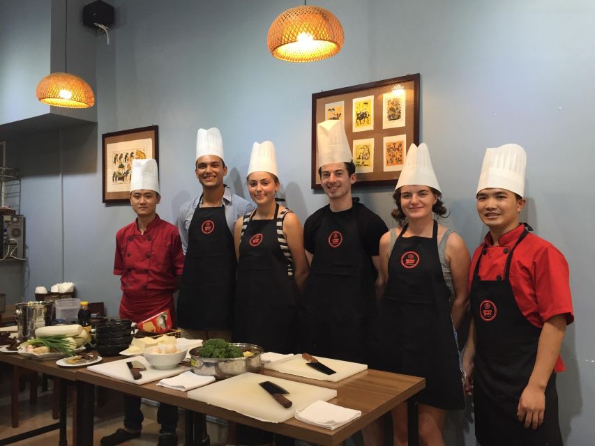 Hanoi: Old Quarter Market Tour and Cooking Class with Meal - Cooking with the local chef