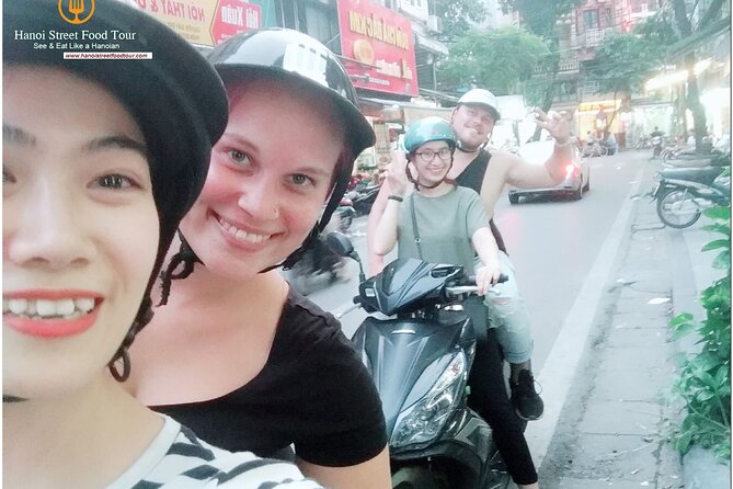 Hanoi old quarter sightseeing & street food eating by Motorcycle - Practical details before you reserve