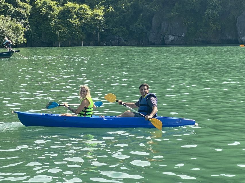Hanoi: Roundtrip Halong Bay Islands, Caves, Kayaking & Lunch - The road from Hanoi to Tuan Chau