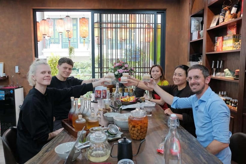 Hanoi: Salt Coffee Workshop Awake Your Senses With 6 Brews - Arrival at the Café on Hoang Hoa Tham Street