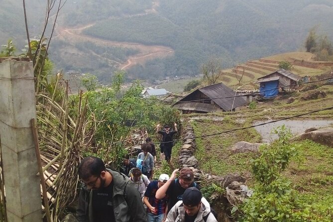 Hanoi - Sapa 2 Days 1 Night Overnight At Homestay - Lunch, luggage, and the Muong Hoa Valley trail