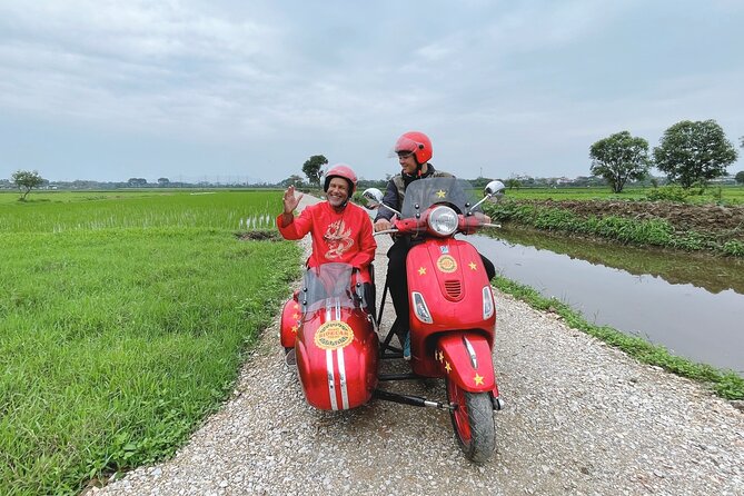 Hanoi Sidecar Tour: Hanoi Countryside Food, Culture & Daily Life - The family meal gives the tour its heart
