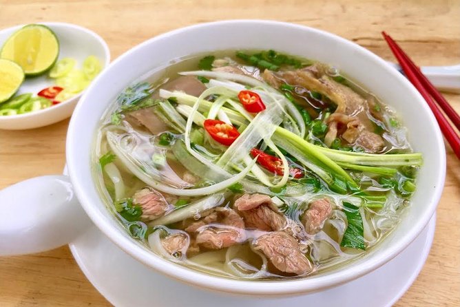 Hanoi Street Food: Small Group Walking Tour with Real Foodie - The guides shape the experience