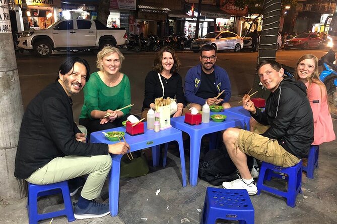 Hanoi Street Food Tour with local delicacies - What the guides add to the meal