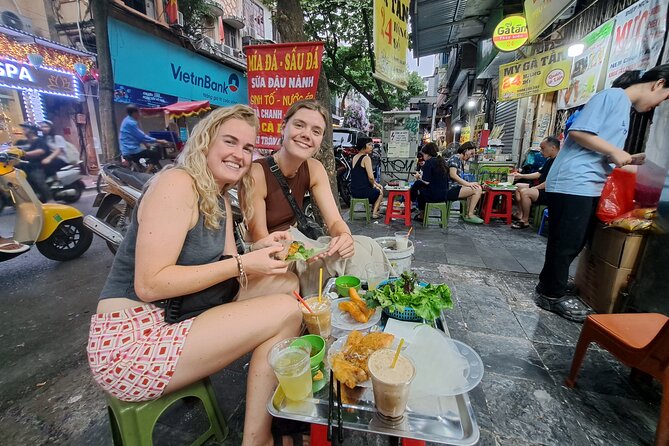 Hanoi Street Food Tour with Local Guide - Why Hanoi food works best as a walking tour