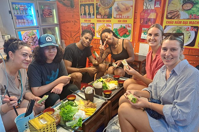 Hanoi Street Food Tour with Local Guide - What the local guide adds