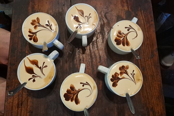 Hanoi Street Food Tour with Local Guide - Timing, pace, and practical details