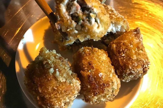 Hanoi Street Food Walking Tour - What the Guide Adds to the Experience