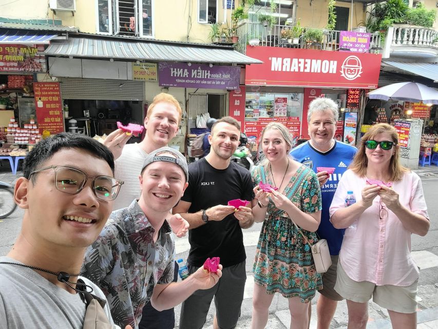 Hanoi: Vegan Street Food & Stories - The first hour: food, beer, tea, and Old Quarter streets