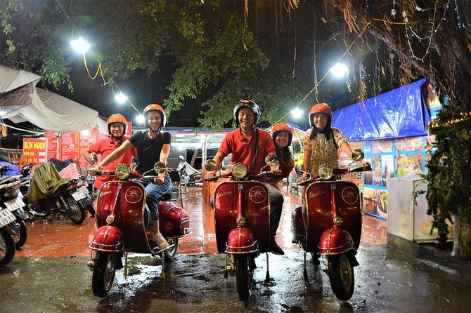 Hanoi Vespa Tours: Hanoi After Dark Vespa Food Tours - What the guide adds to the evening
