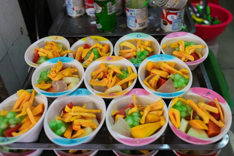Hanoi Walking Street Food Tour & Cyclo Ride - Why Hanoi food is best understood on foot