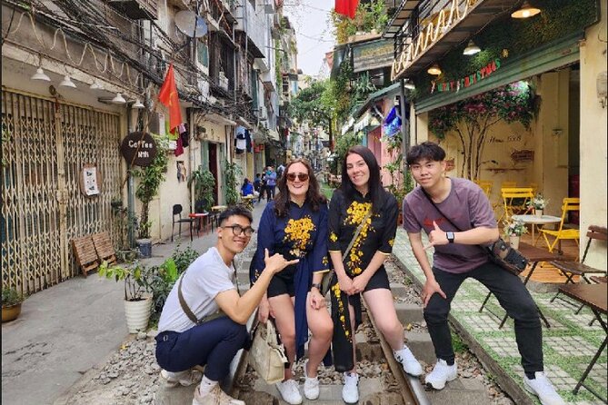 Hanoi Walking Street Food Tour with Train-Street Visit - What $18 includes, and where costs can grow