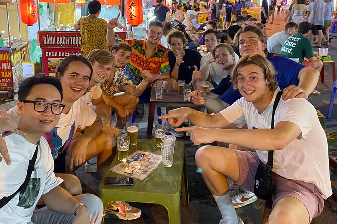 [Hi-end] Private Hanoi Street Food Tour With Real Foodie - Timing, pickup, and the walking load