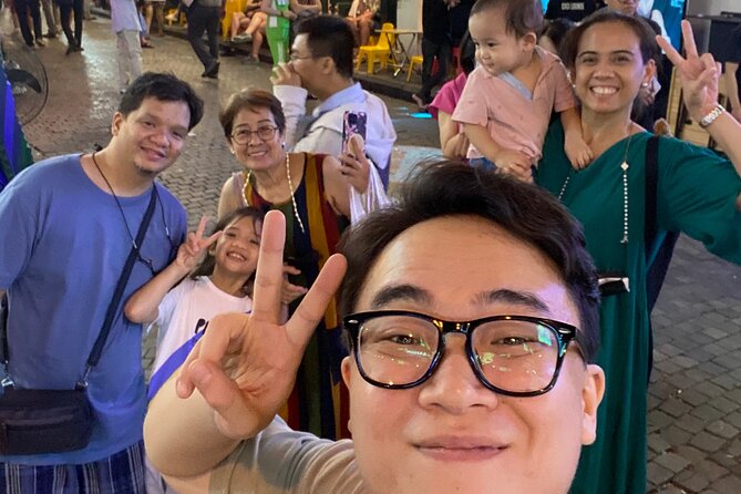 [Hi-end] Private Hanoi Street Food Tour With Real Foodie - Meeting Chris, Max, Jenny, or Lucky